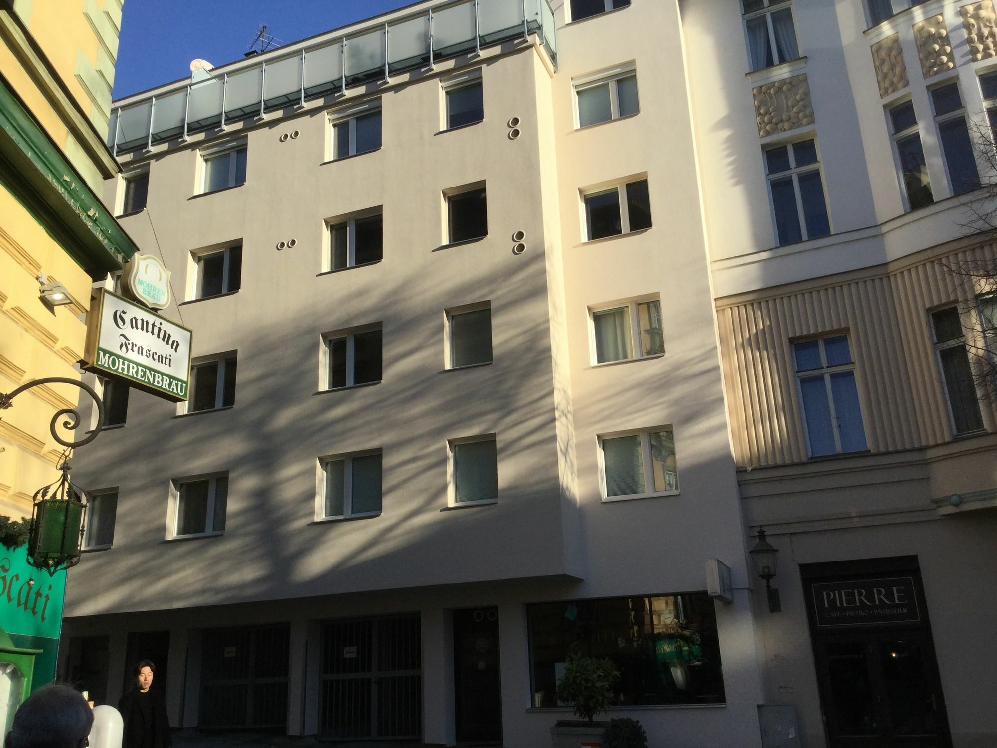 Ajo Central Vienna Luaran gambar